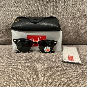 Ray-Ban CLUB-MASTER Classic Black and Gold Polarized Sunglasses.